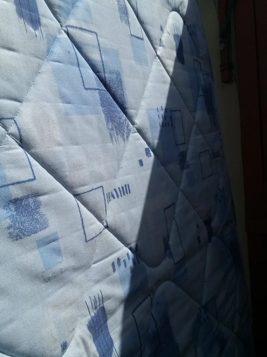 Double bed - Image 3