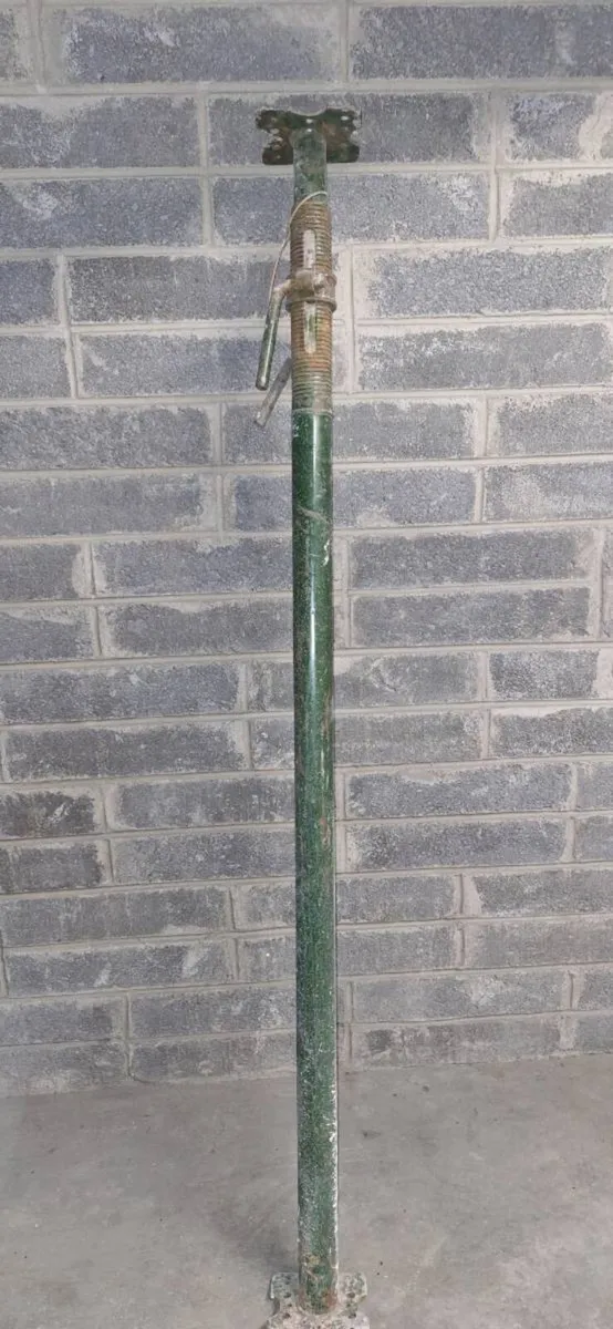Acrow prop