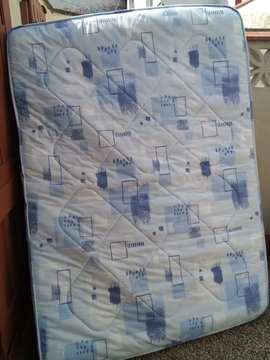 Double bed - Image 4