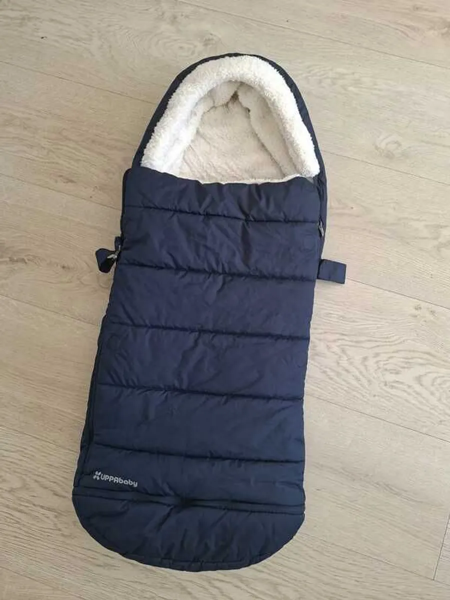 Uppa baby stroller winter inset - Image 1