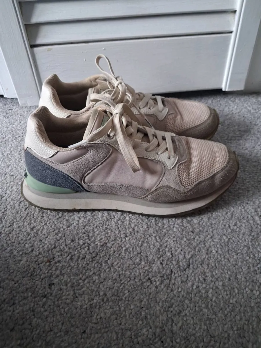 Trainers - Image 4