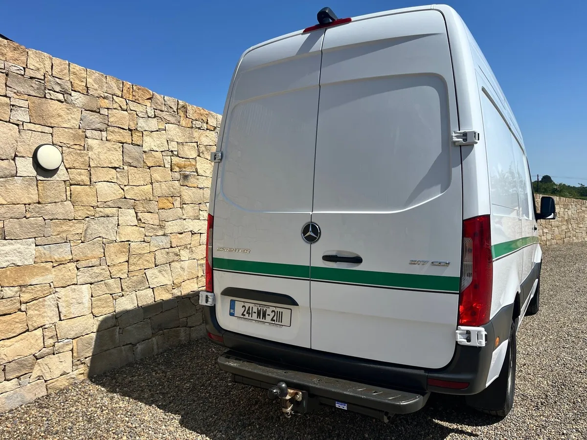 Mercedes-Benz Sprinter 317cdi MWB, HR - Image 4