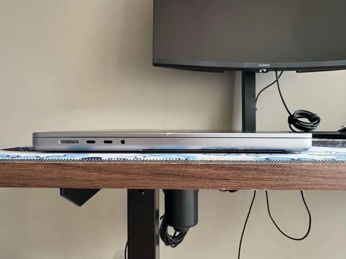 Macbook Pro 16/2023/M2 Max/64GB - Image 3