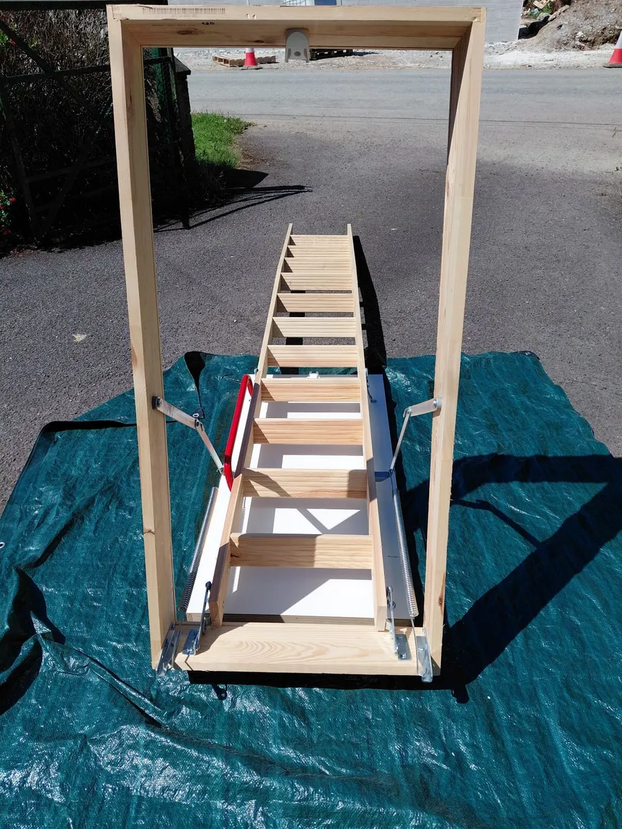Attic stairs - Image 1