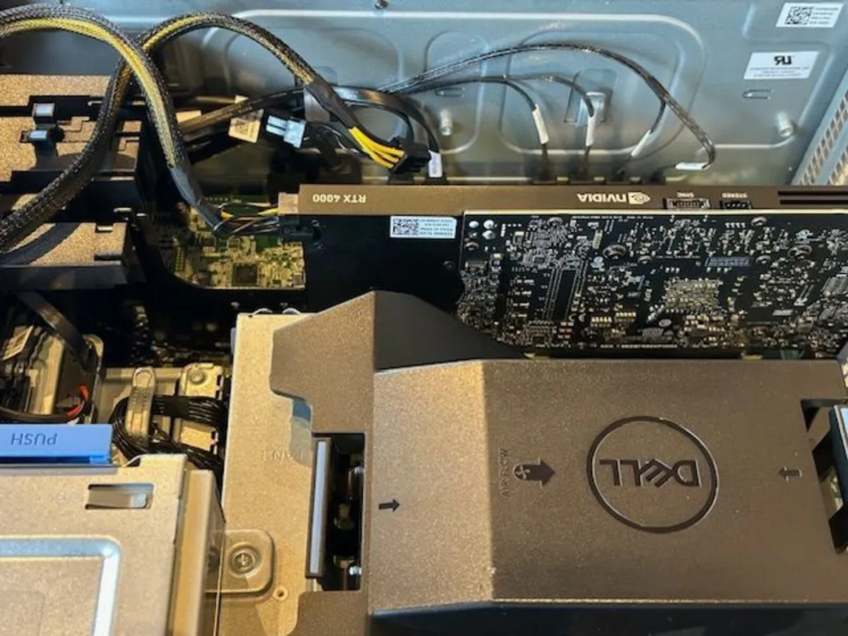 Precision 5820 64GB Ram RTX 4000 Graphi 8GB Win 11 - Image 4