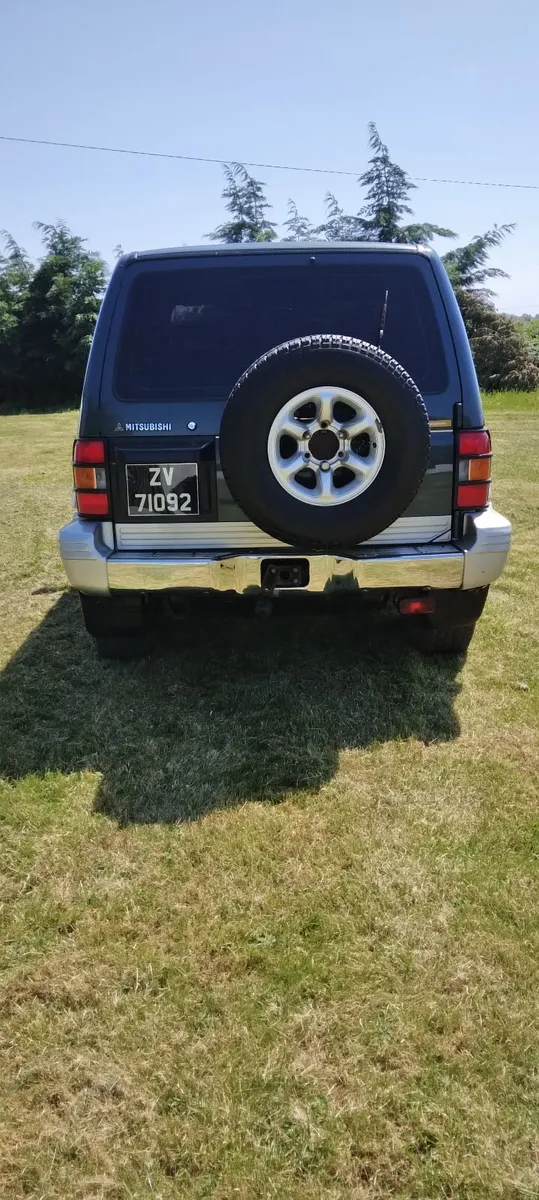 Mitsubishi Pajero 1994 - Image 3