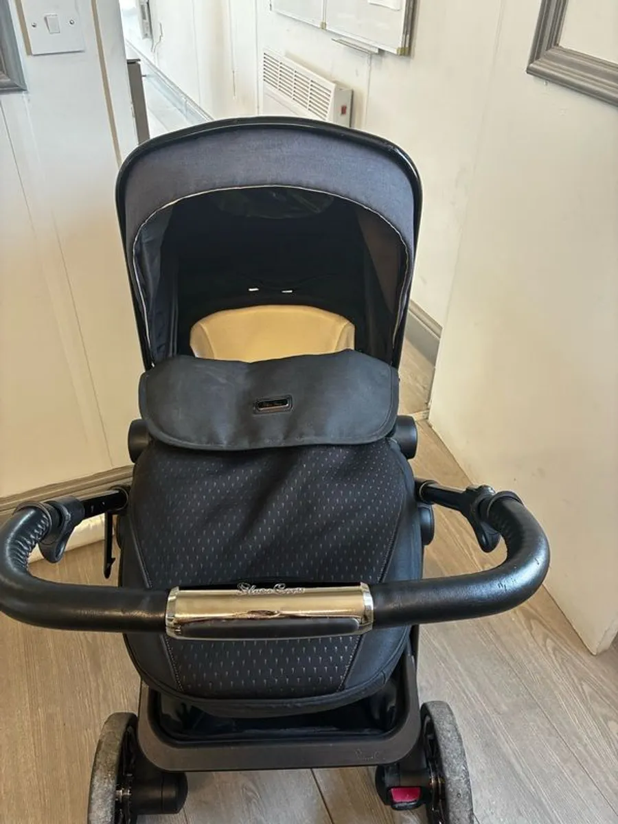 Complete sliver cross Pram system for sale - Image 2