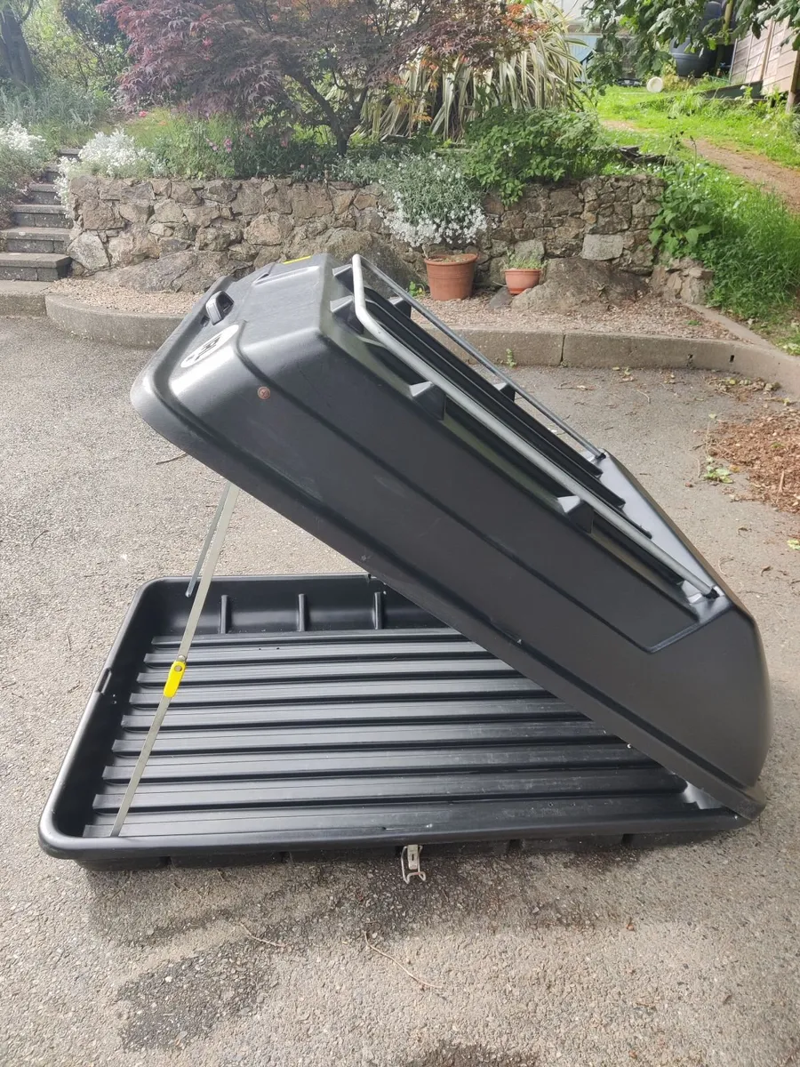 Large car roof box - Image 3