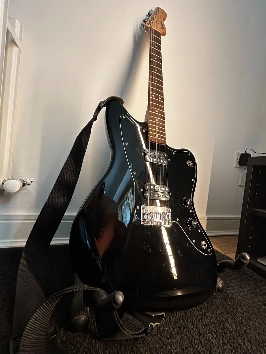 Squier Jazzmaster Electric Guitar - Image 4
