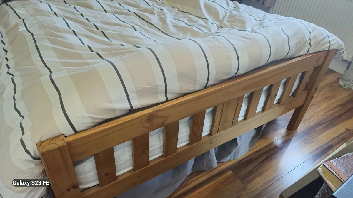 Bed - Image 4