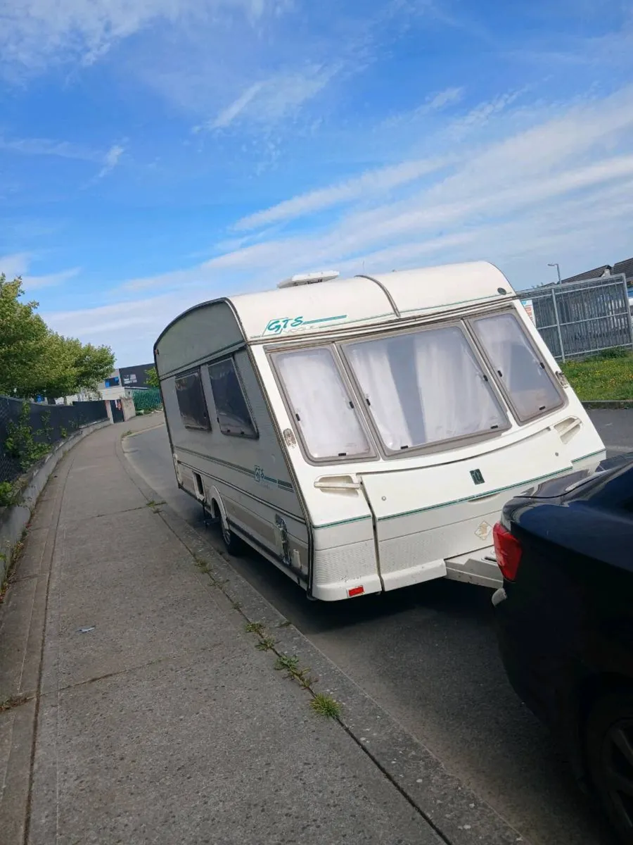 Caravan - Image 2
