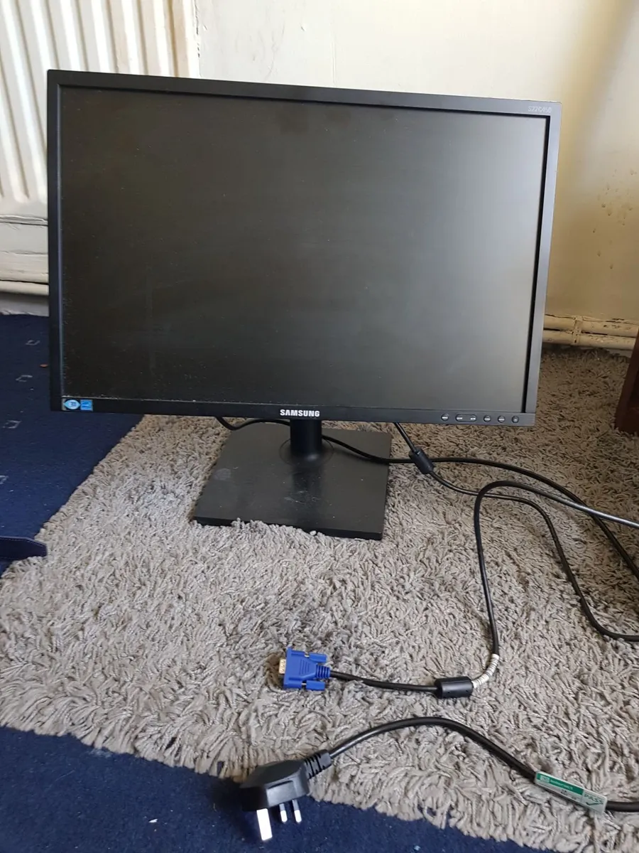 Computer Monitor - Image 1