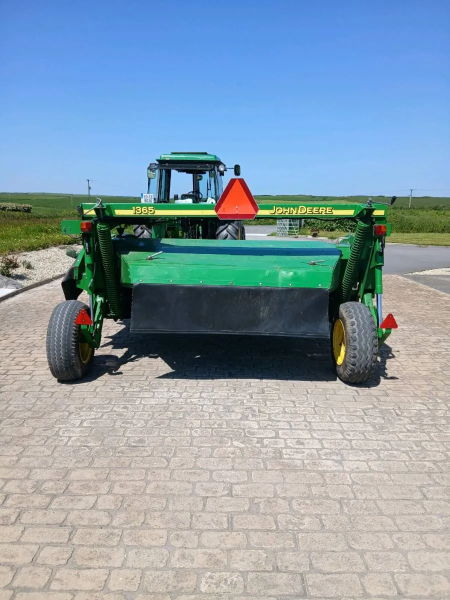 John Deere 1365 - Image 2