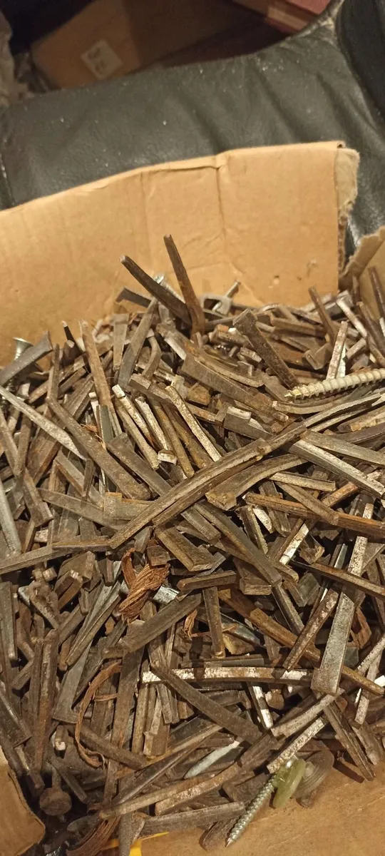 Box of old Cut Nails - Image 2