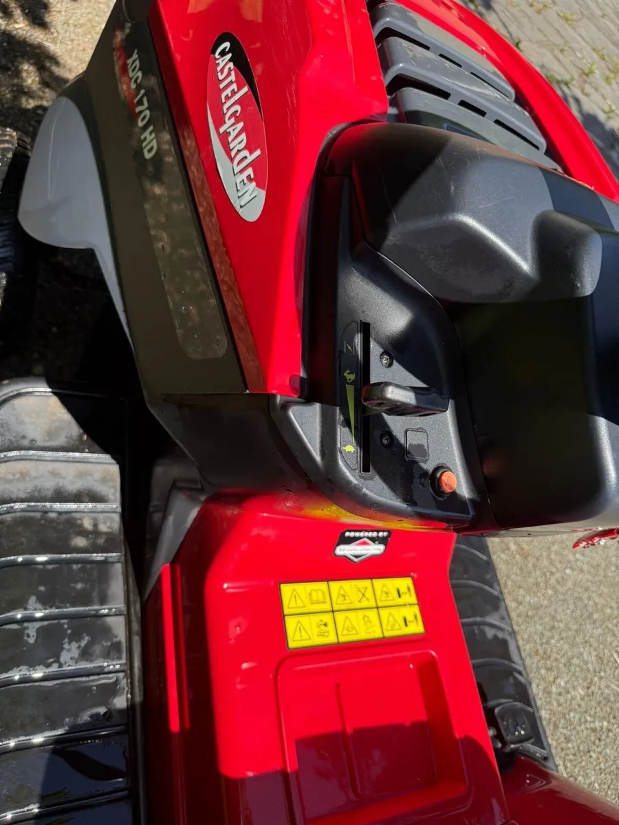 Castle Garden Ride On Lawn Mower - Image 4