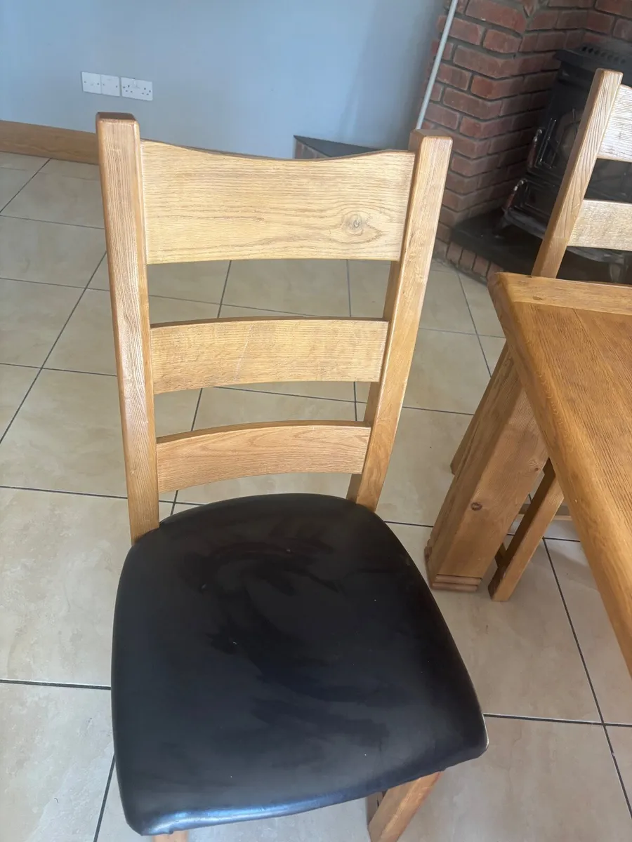 6 table and chairs - Image 3