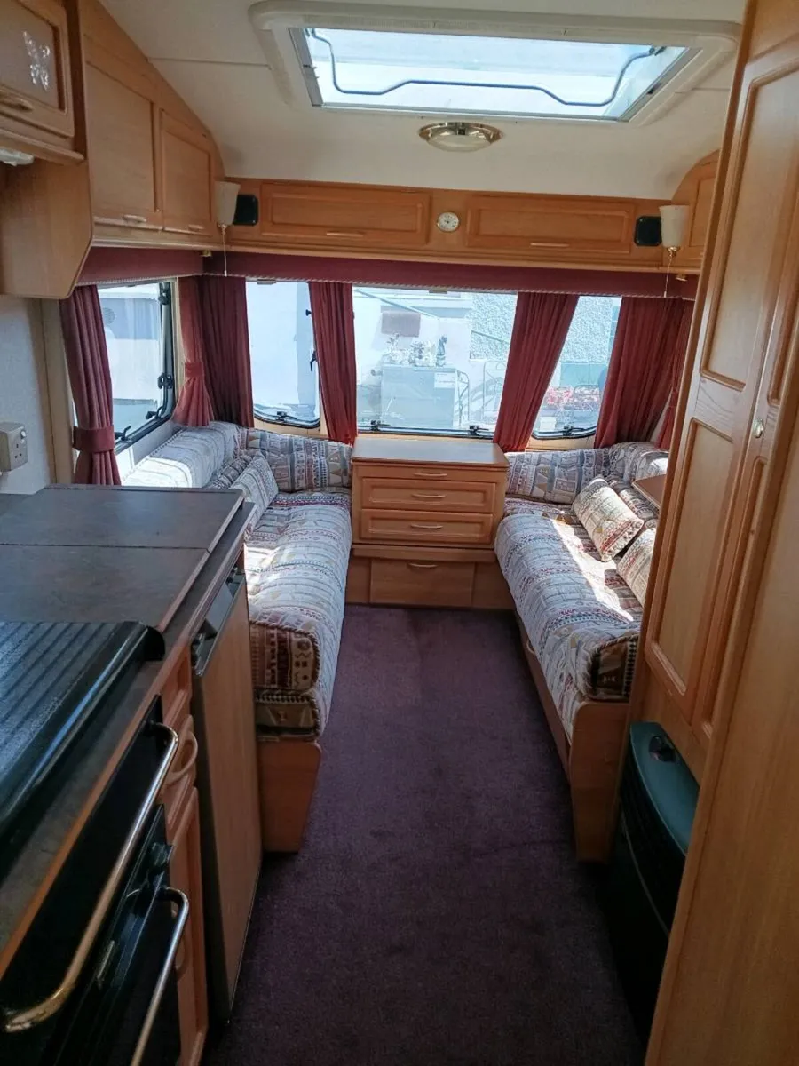 Caravan - Image 3