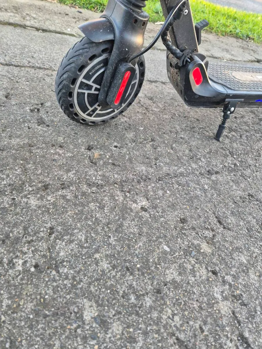 Electric Scooter - Image 4