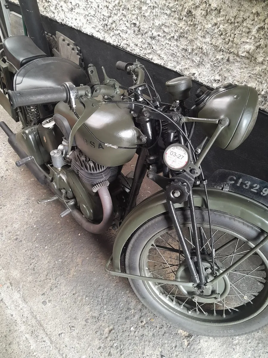 BSA motorbike - Image 3