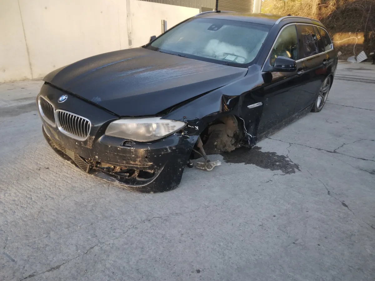 2010 BMW 5 Series For Breaking/Dismantling - Image 4