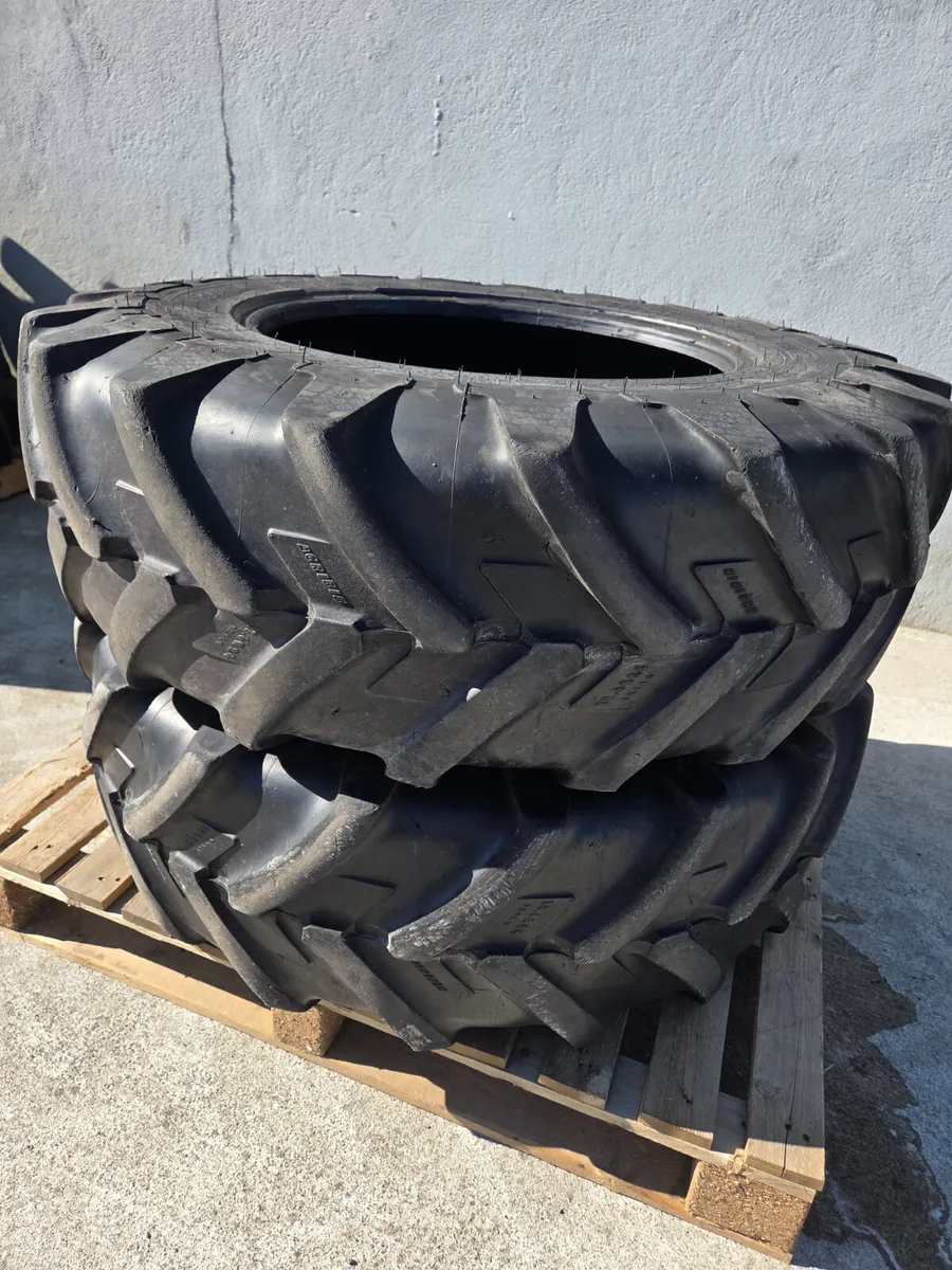 2 x Michelin Tyres - Image 4