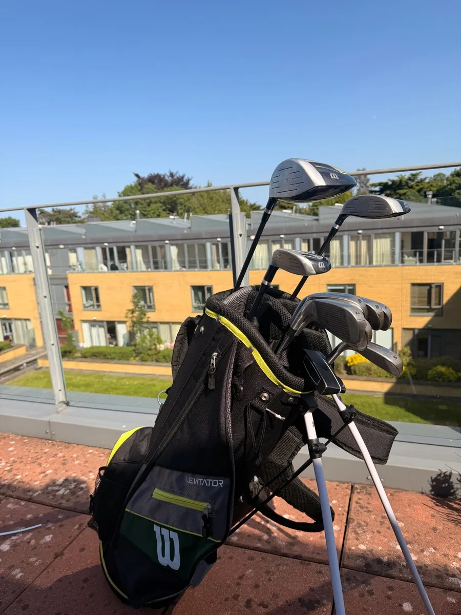 Full Golf Set - Image 1