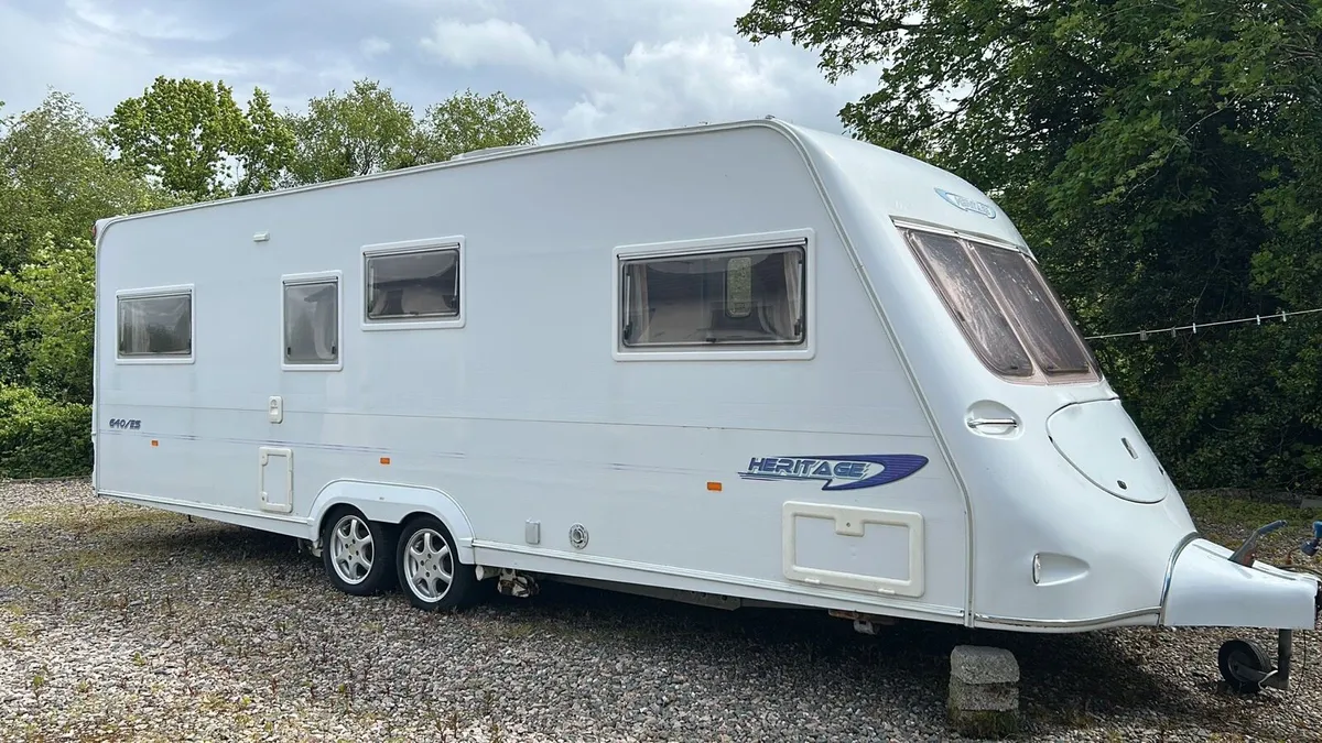 Caravan - Image 1