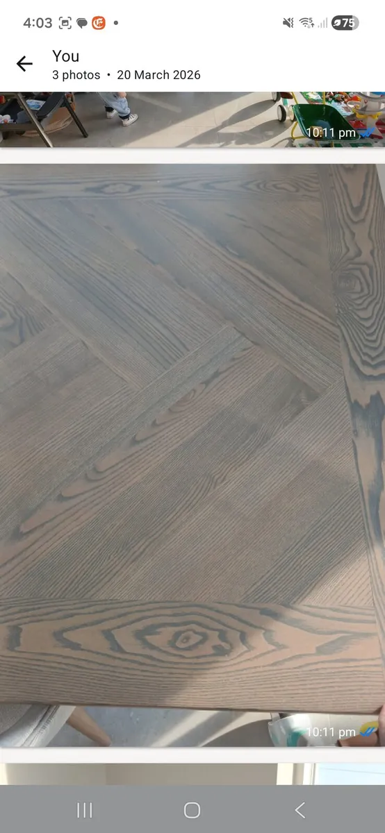 Dining table - Image 4