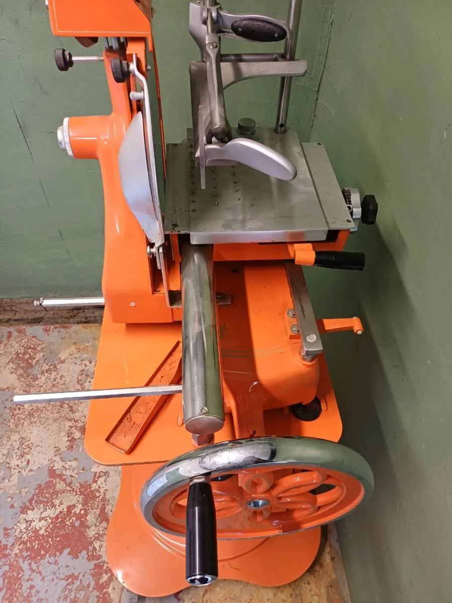 Fac f300 vo mechanical meat slicer - Image 2