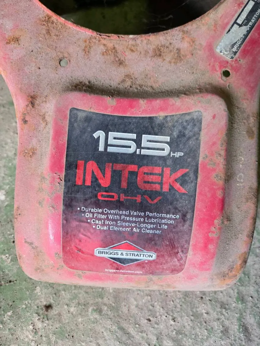 Lawnmower engine - Image 1