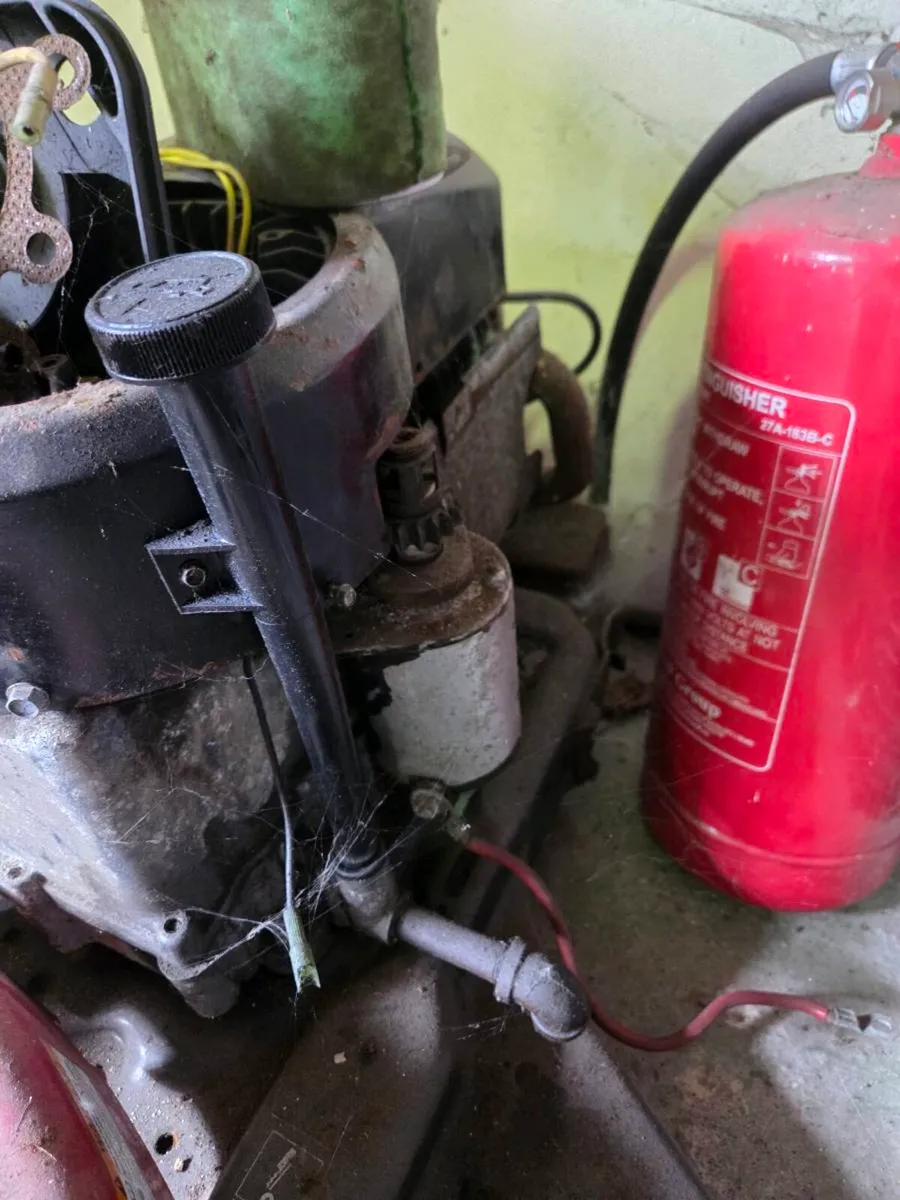 Lawnmower engine - Image 2