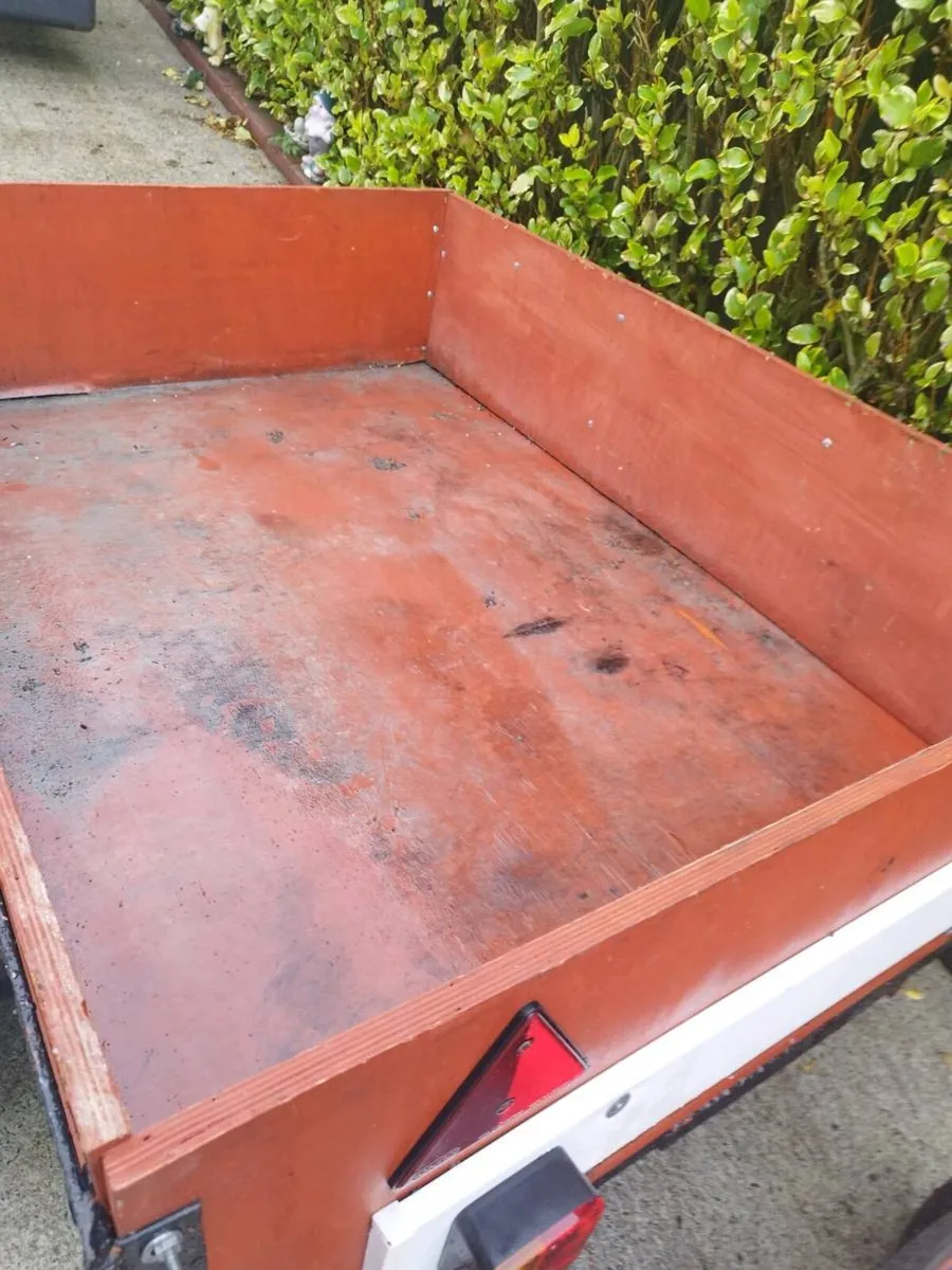 Single axle trailer - Image 1
