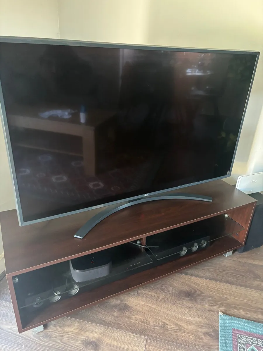 LG 4K Smart TV + Soundbar - Image 2