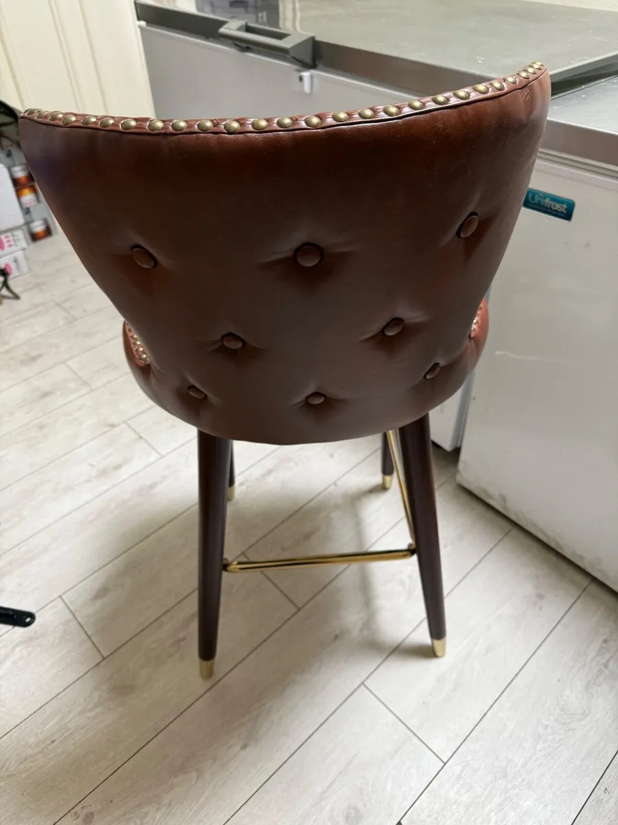 High chair - Image 1