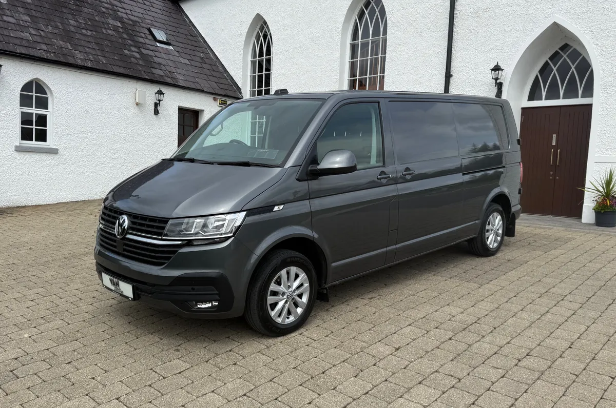 2023 Volkswagen Transporter Highline LWB 150bhp - Image 3