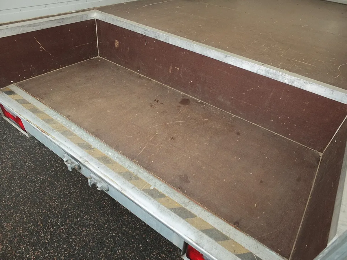 2021 Iveco Daily Luton Box Van - Image 4