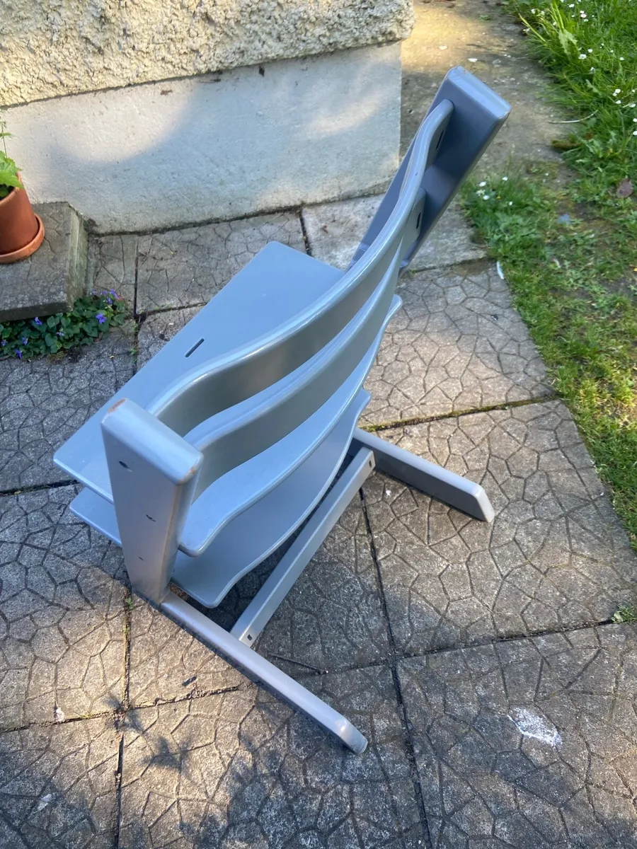 Stoke High Chair - Light Grey - Image 1