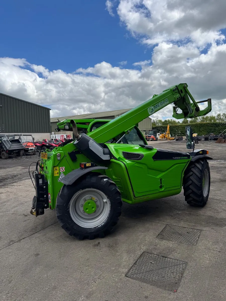 2021 Merlo TF33.7-115 Telehandler - Image 2