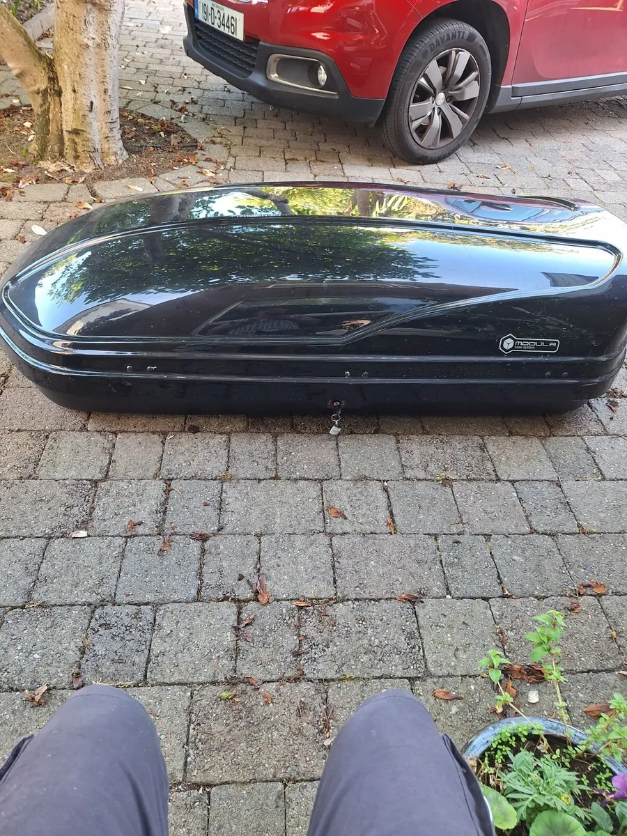 Roof Box - Image 3