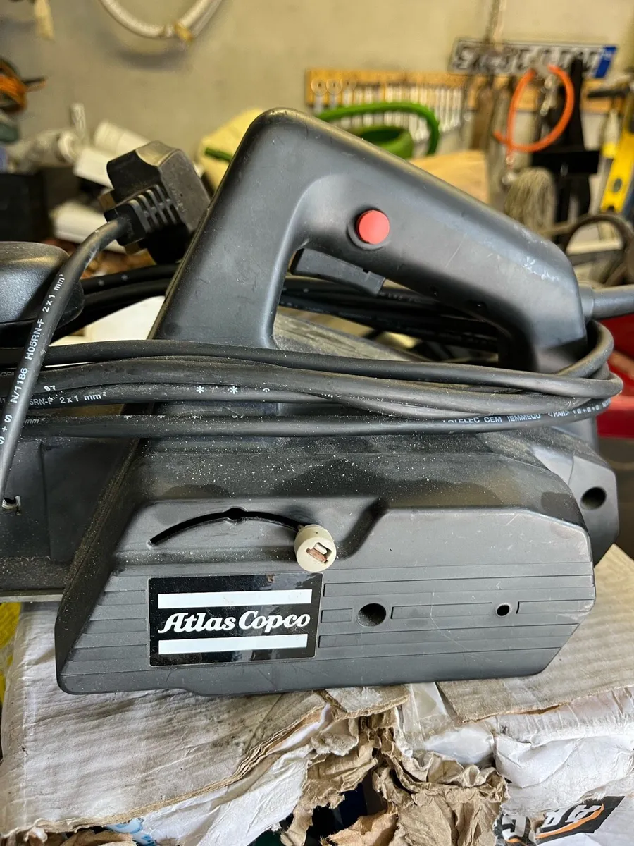 Electric planer - Image 1