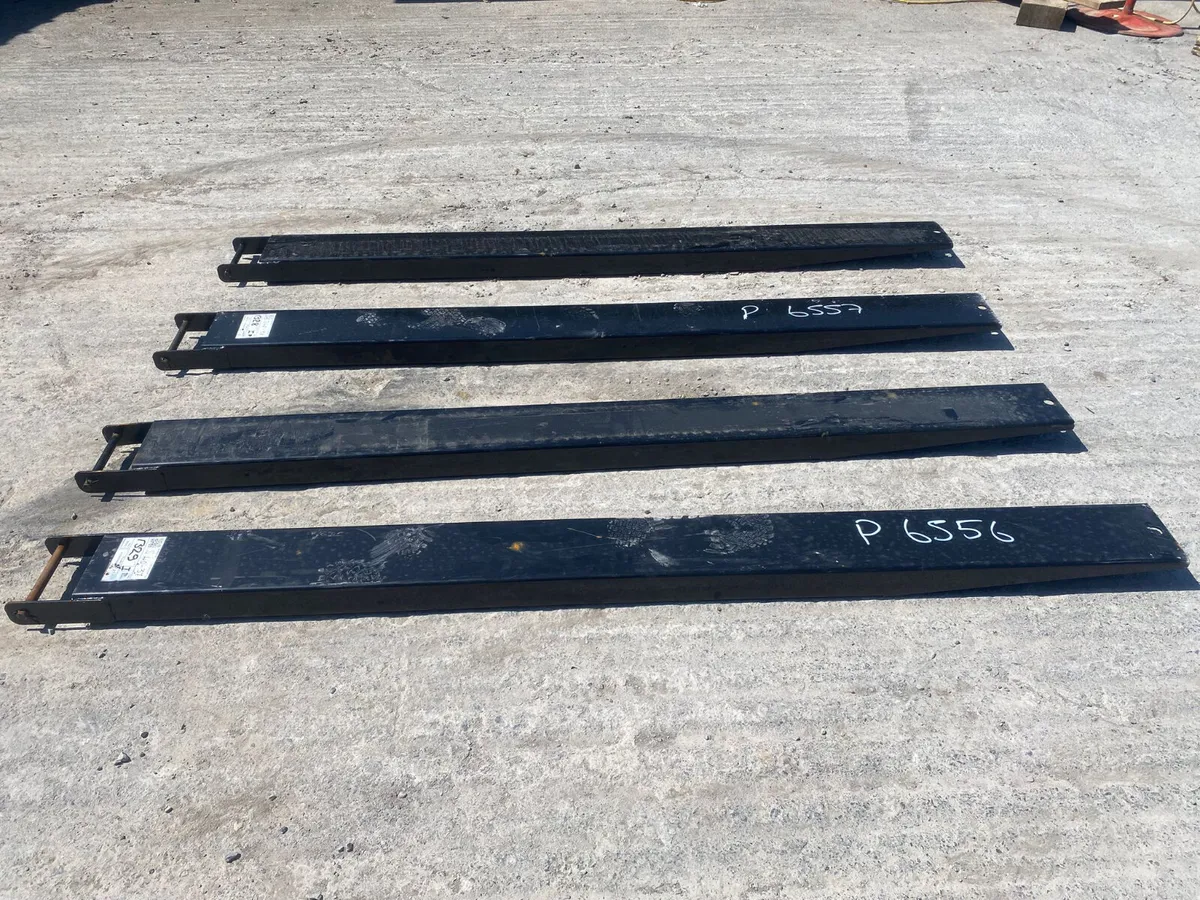 forklift - Image 1
