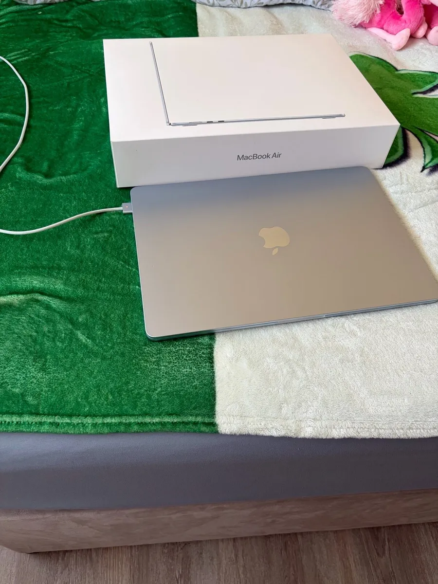 MacBook Air M4 15” 256GB 💻 - Image 3