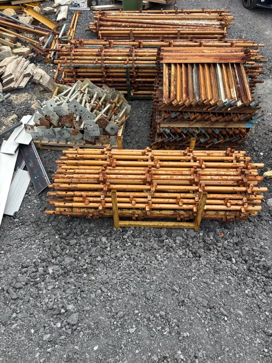 Scaffolding for sale - Image 4
