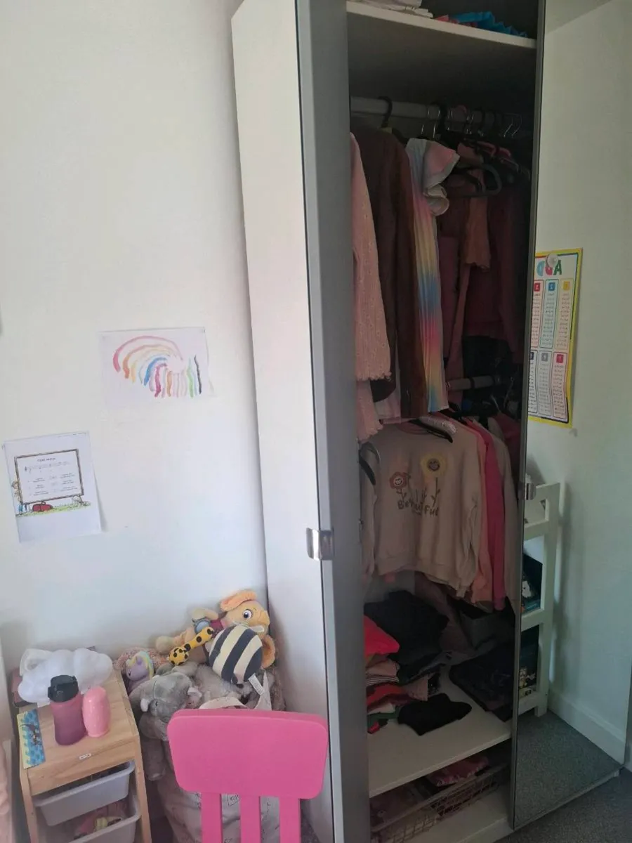 Large wardrobe - Image 1