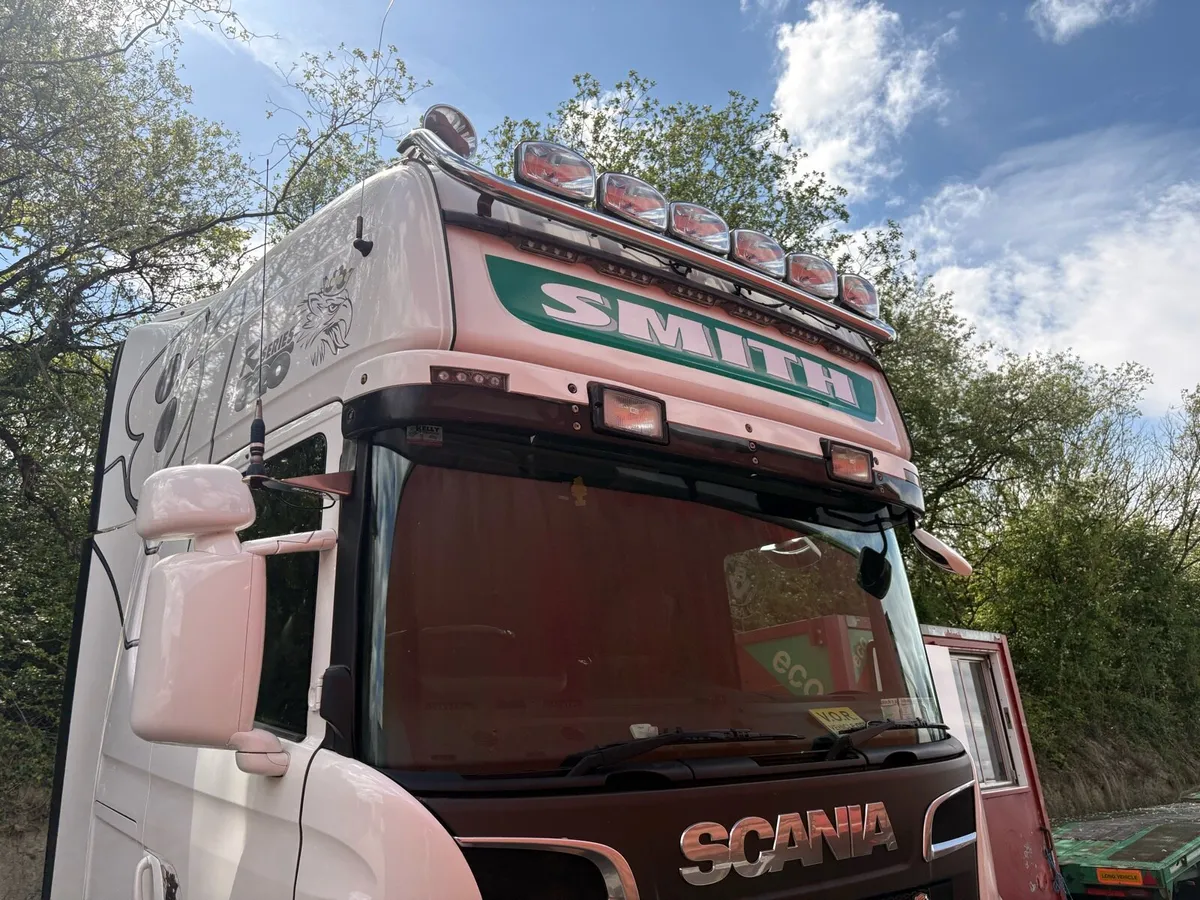 Scania R620 MANUAL V8 - Image 2