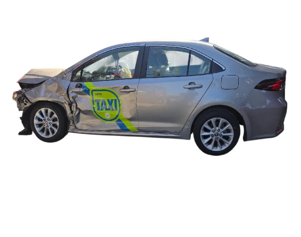 2022 Toyota Corolla For Breaking/Dismantling - Image 2