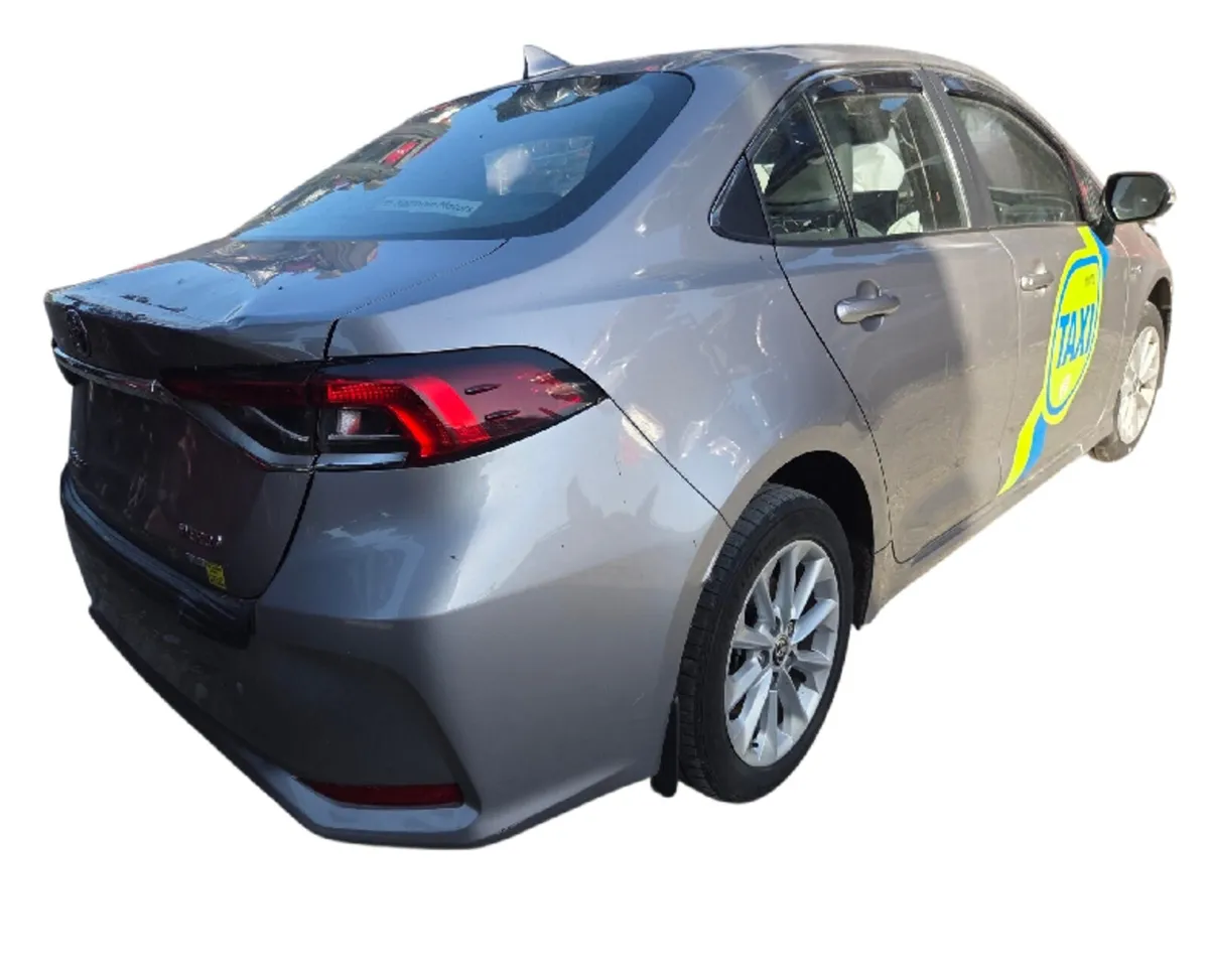 2022 Toyota Corolla For Breaking/Dismantling - Image 4