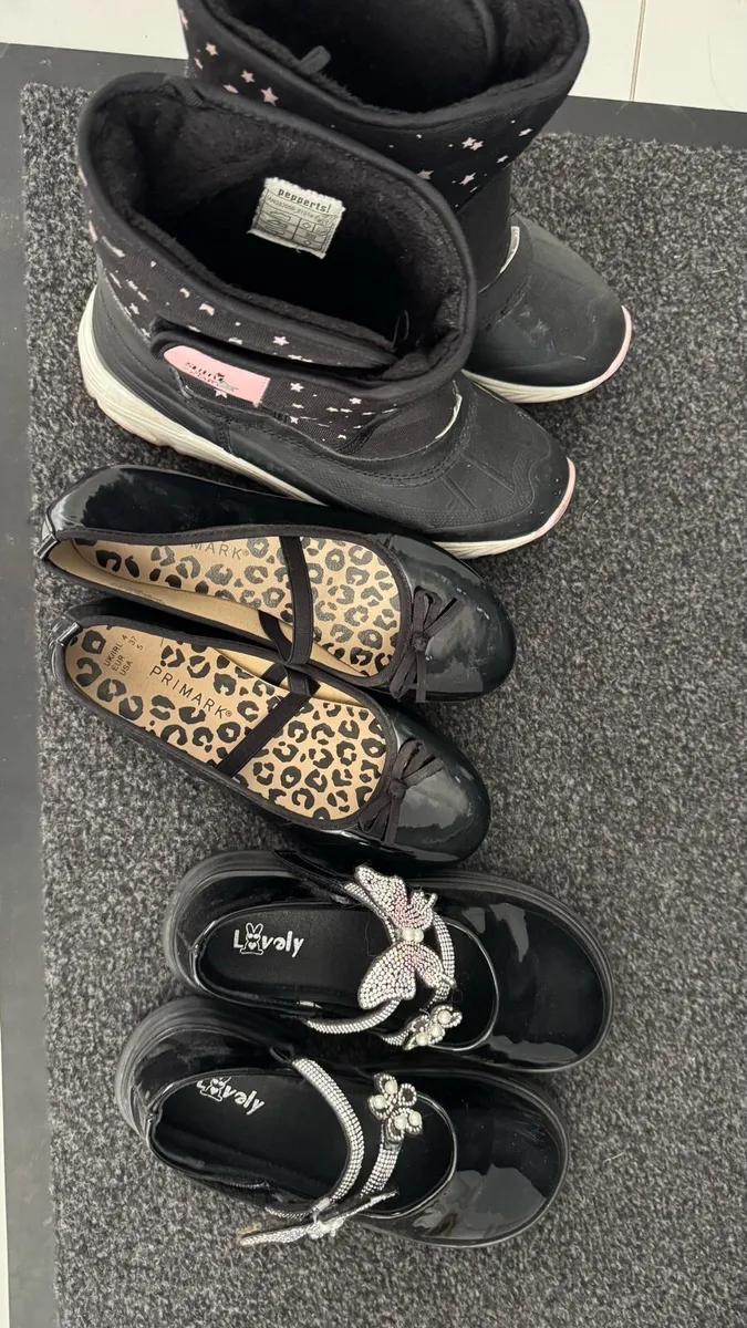Kids Shoes/ Footwear - Image 1