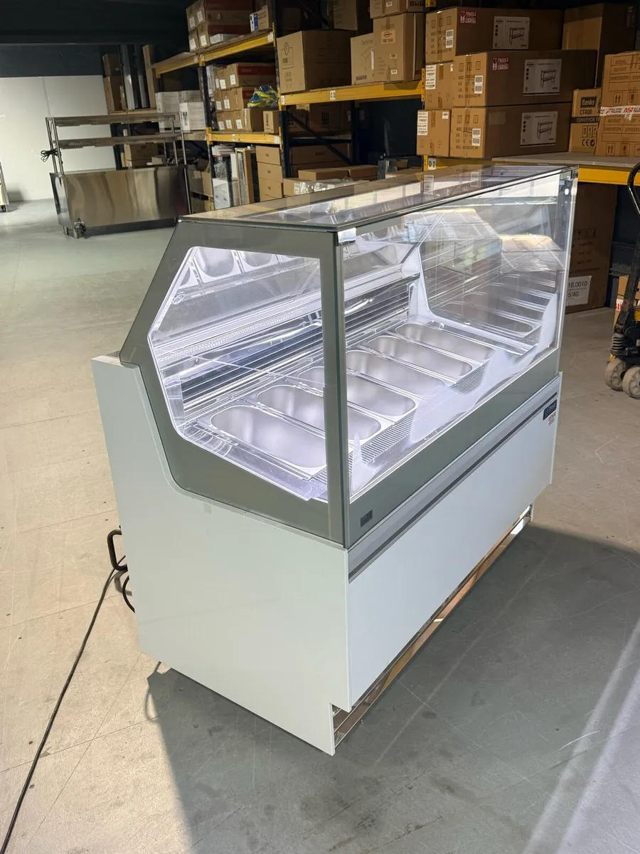 ICE CREAM DISPLAY - Image 4