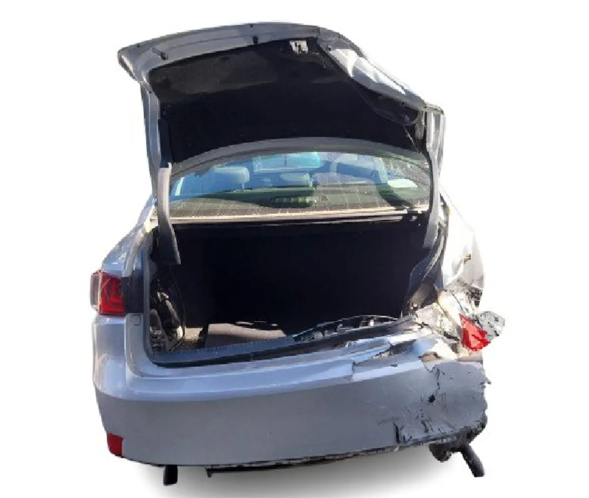 2015 Lexus IS300H For Breaking/Dismantling - Image 3
